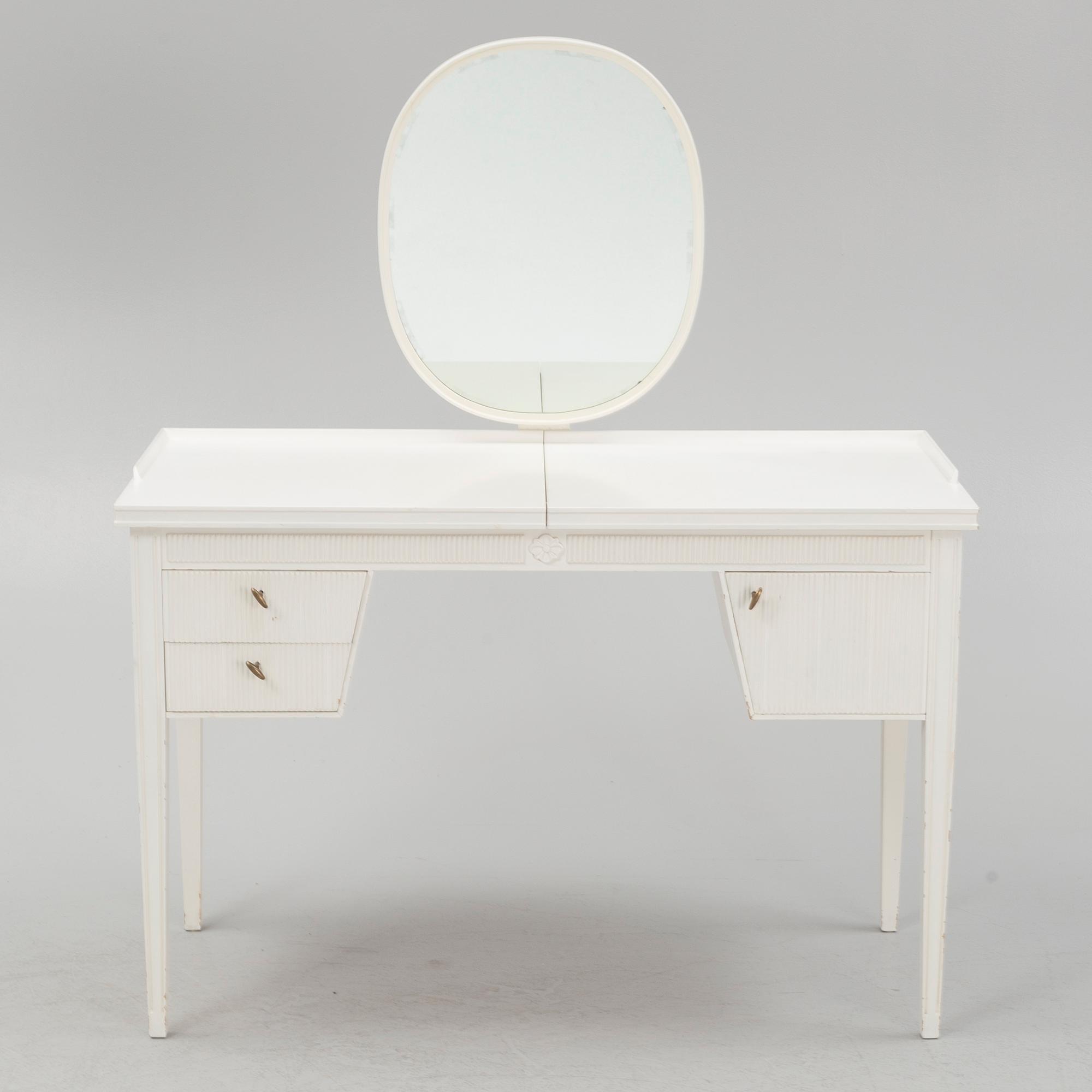 A Swedish dressing table and a bedside table, Nordiska Kompaniet, 1943.