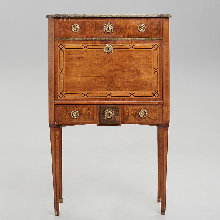 A Gustavian late 18th century secretaire.