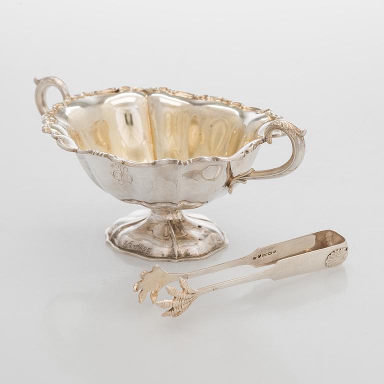 A silver coffee pot, sugar bowl, cream jug, and sugar tongs, Finland 1926-49.