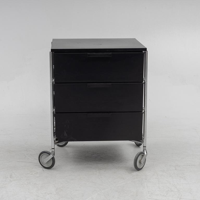 Antonio Citterio & Oliver Löw, Hurts/sideboard, "Mobil" for Kartell.