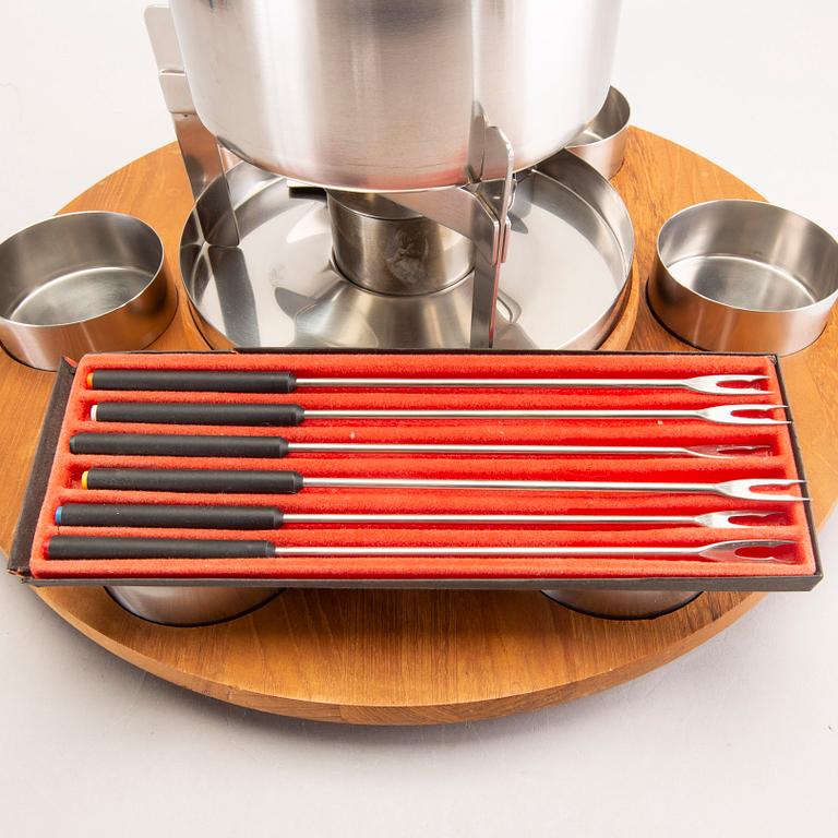 Arne Jacobsen, A Stelton fondue-set Denmark later part of the 20th century.