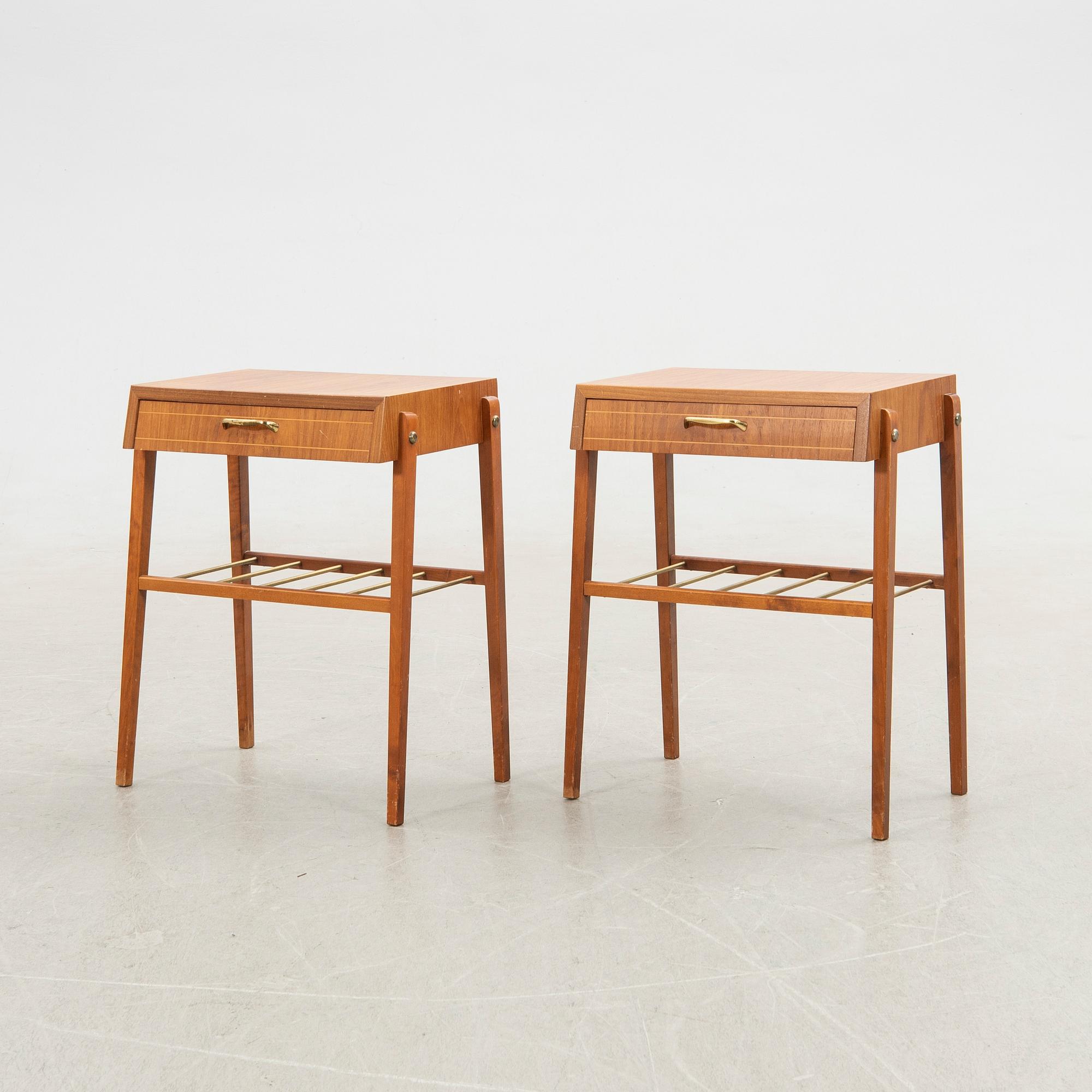 Bedside tables, a pair, 1950s/1960s.