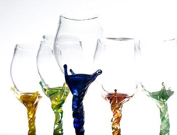 VINGLAS, 5 st. Rikke Bruzelius, Glasseriet, Danmark.
