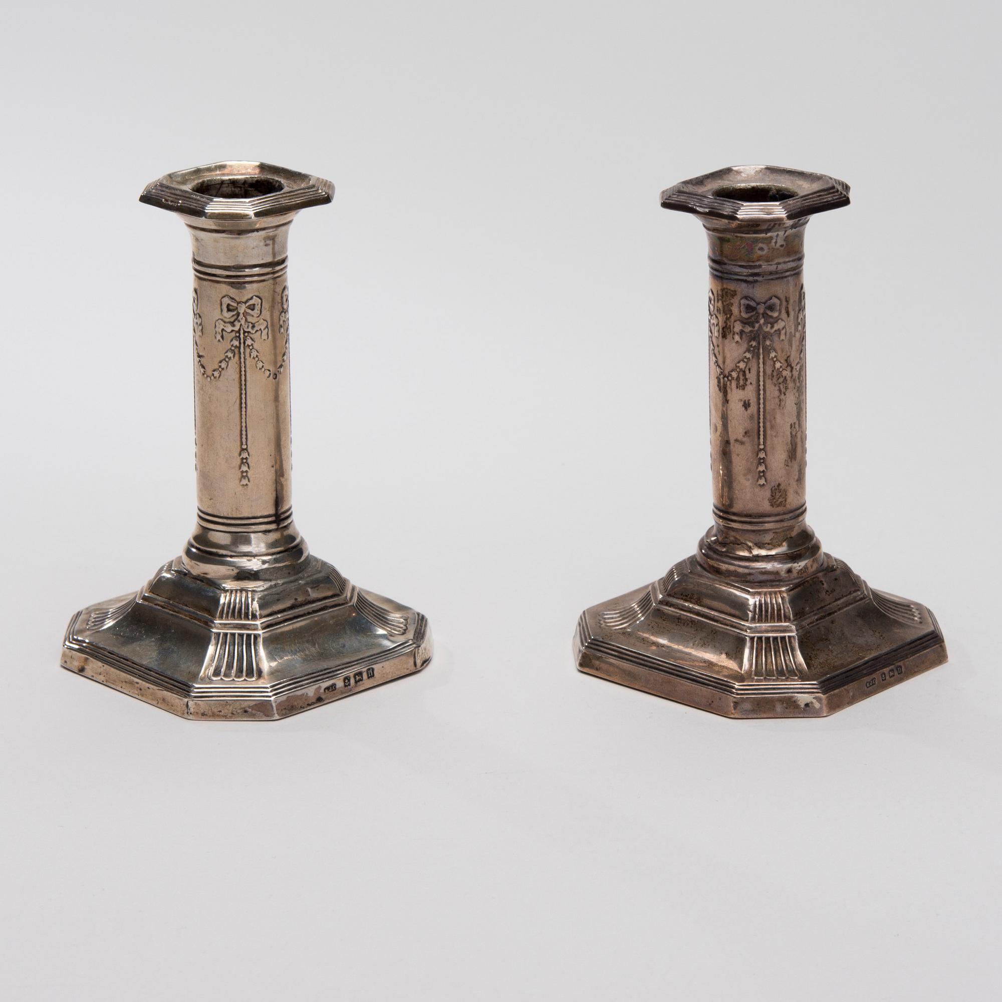 LJUSSTAKAR, ETT PAR, silver, Ellis Jacob Greenberg, Birmingham, 1912.
