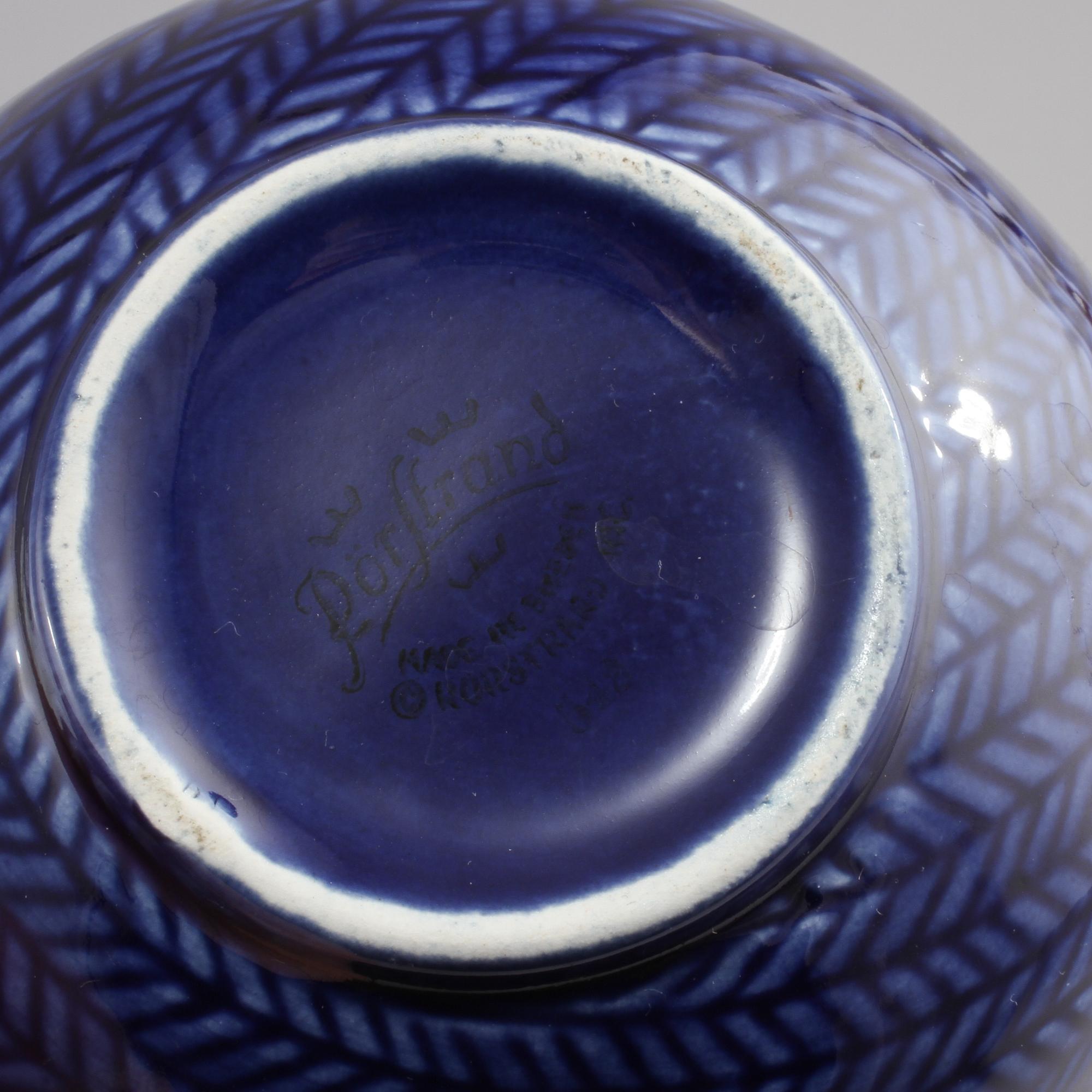 SERVISDELAR, 3 st, flintgods, "Blå Eld", Herta Bengtsson, Rörstrand, 1900-talets andra hälft.