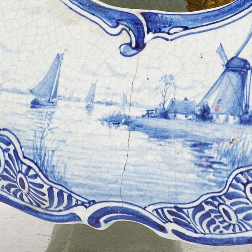 Bordspendyl, fajans, Delft, Holland, sent 1800-tal.