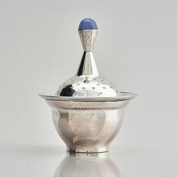 Birger Haglund, a sterling silver box with lid, Stockholm, Sweden 1952.