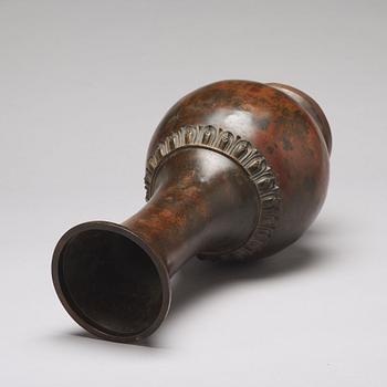 VAS, brons. Qingdynastin, Kangxi (1662-1722).