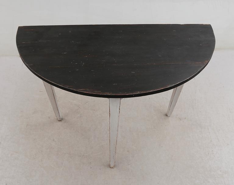 VÄGGBORD, 1800-talets första hälft.