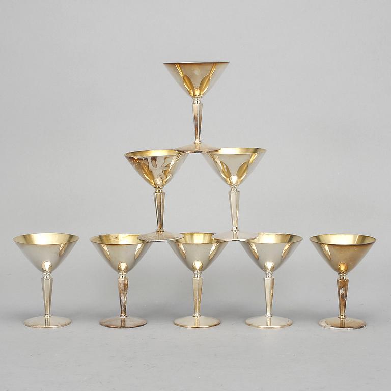 COCKTAILGLAS, 8 st, silver, K&EC samt Ceson, Göteborg, 1960-/70-tal. Total vikt ca 420 gram.