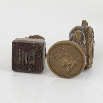 A Chinese bamboo brush stand, a lacquer vase, a piece of wood and two seals, part Qing dynasty.