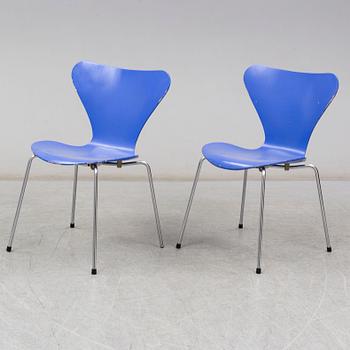 ARNE JACOBSEN, stolar, 6 st, Sjuan, Fritz Hansen, 1984.