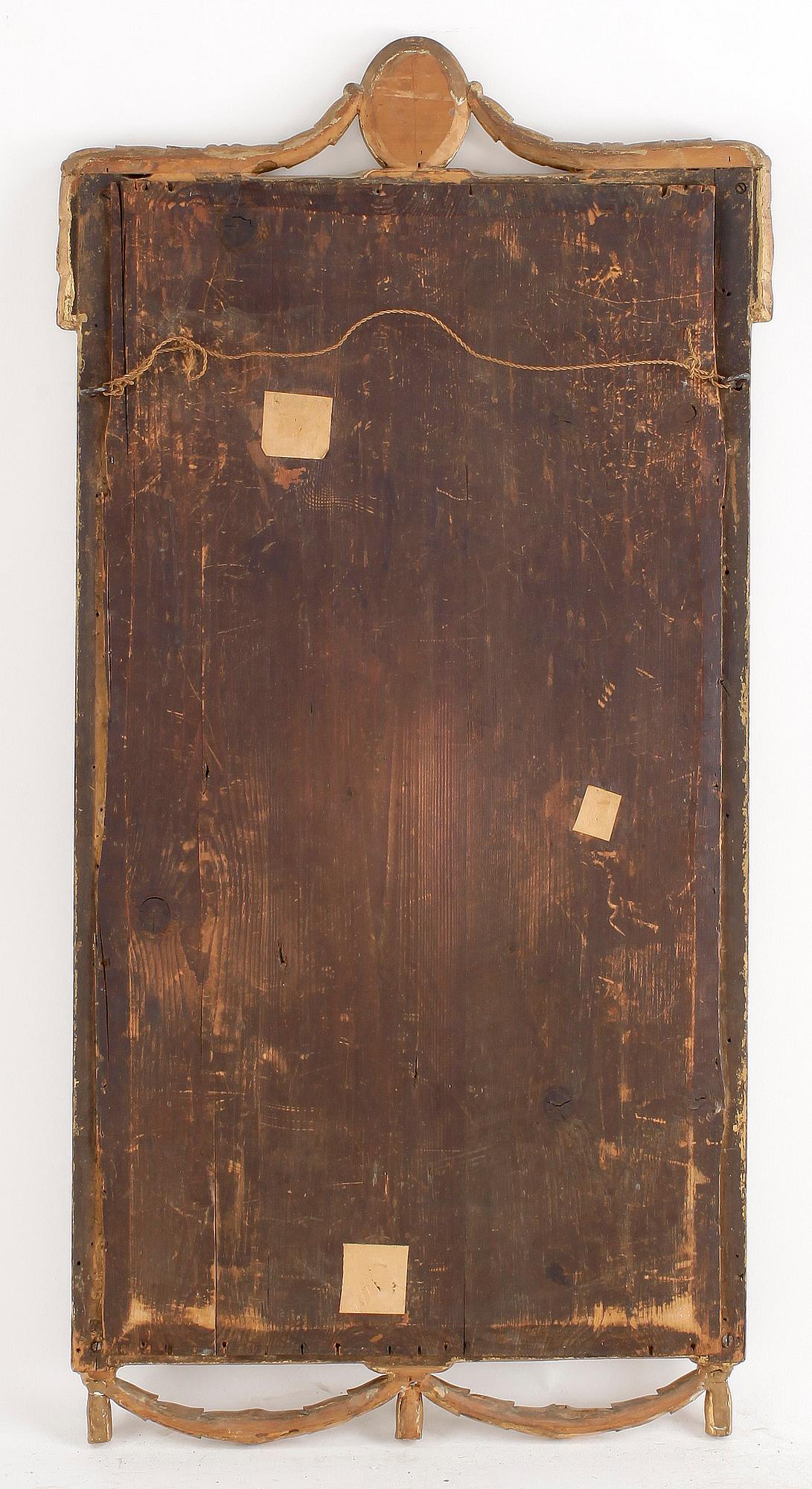 SPEGEL, sengustaviansk, omkring år 1800.