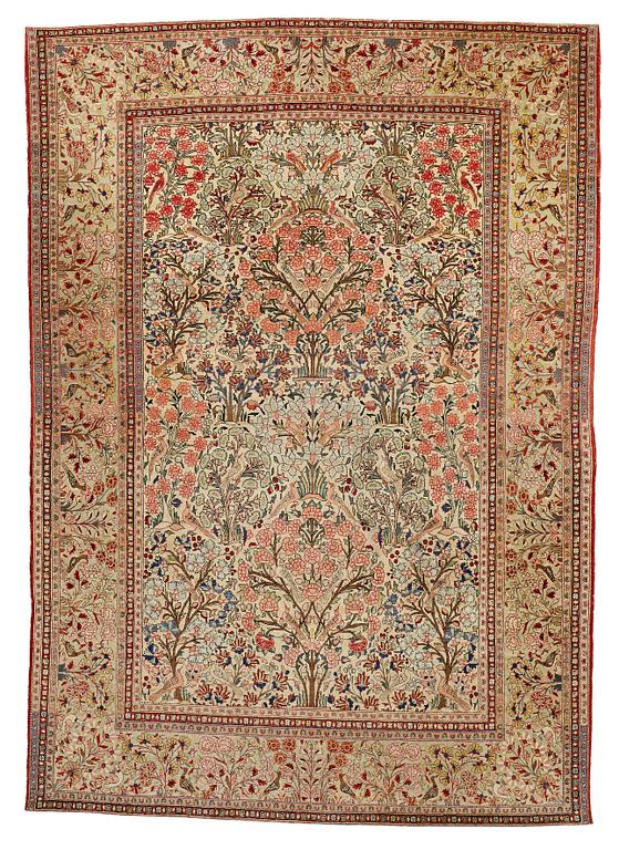 A CARPET, a semi-antique Kashan Dabir, ca 294 x 206 cm.