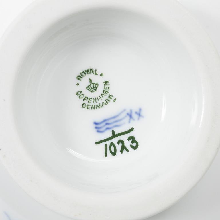 Royal Copenhagen, seven piece 'Blue Fluted Full Lace', Denmark.