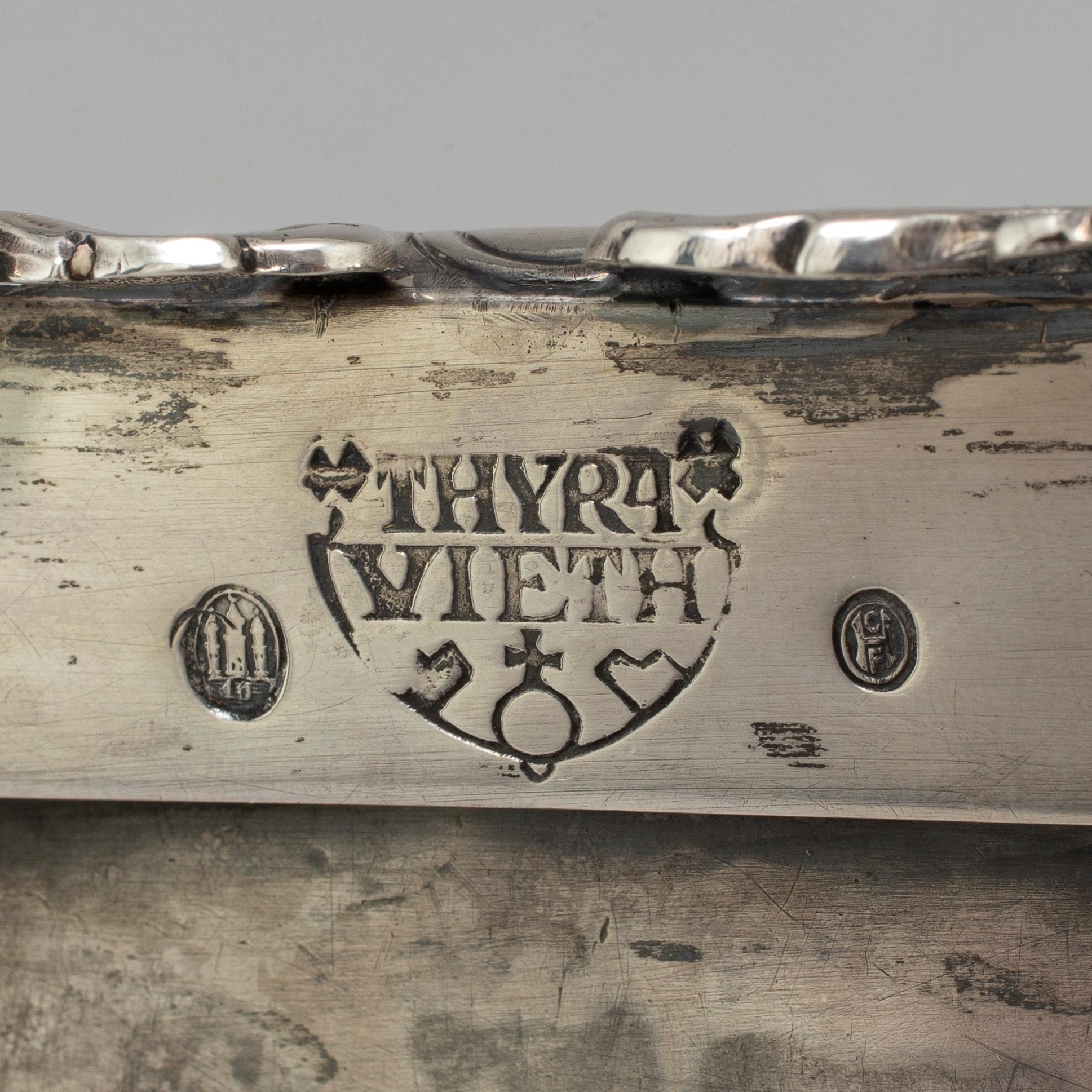 THYRA VIETH, a silver box, Copenhagen 1910.