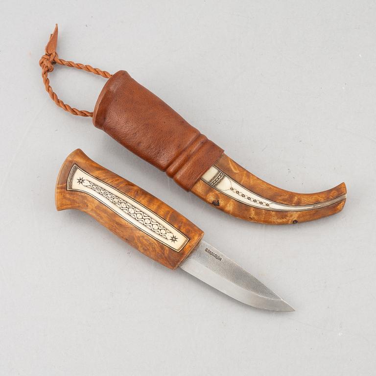 Per Isak Juuso, a reindeer horn knife, Karesuando.