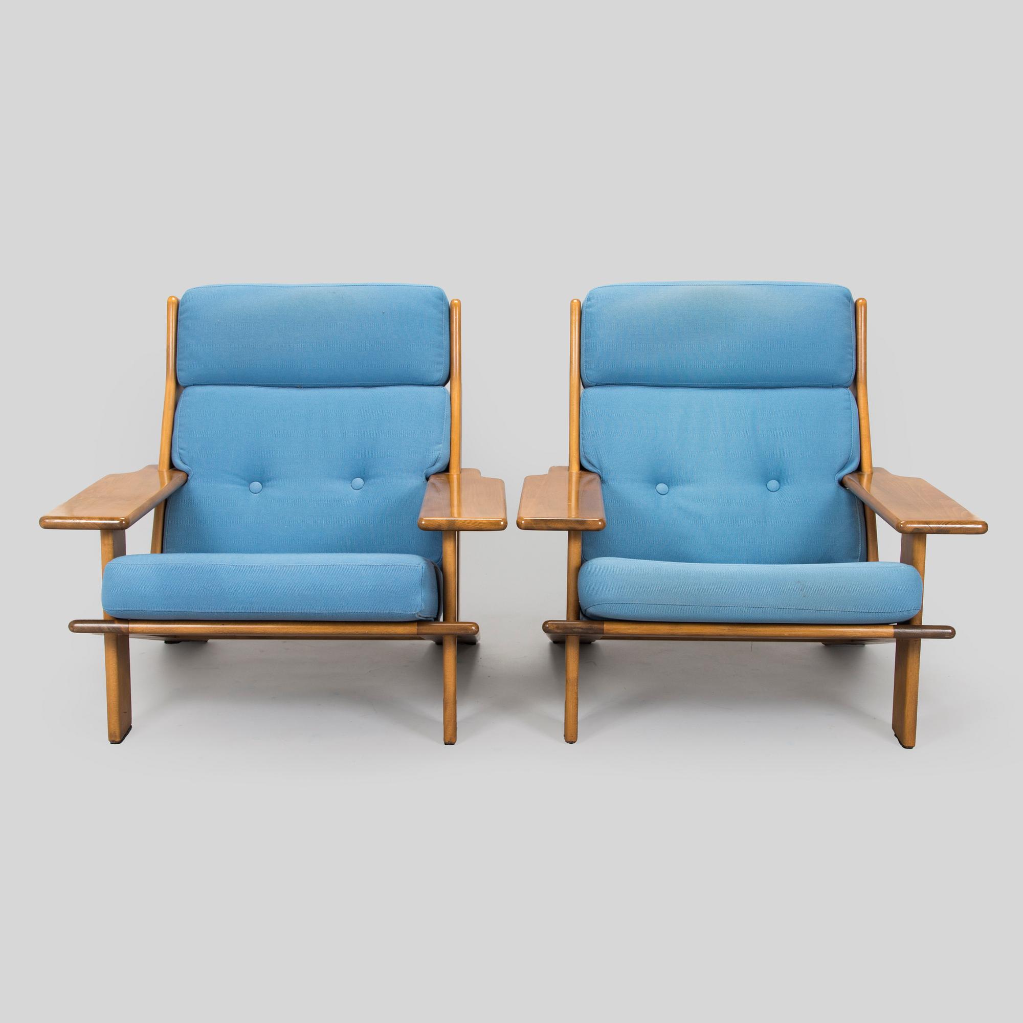 Esko Pajamies, fåtöljer, ett par "Pele", tillverkare Lepofinn 1970-tal.