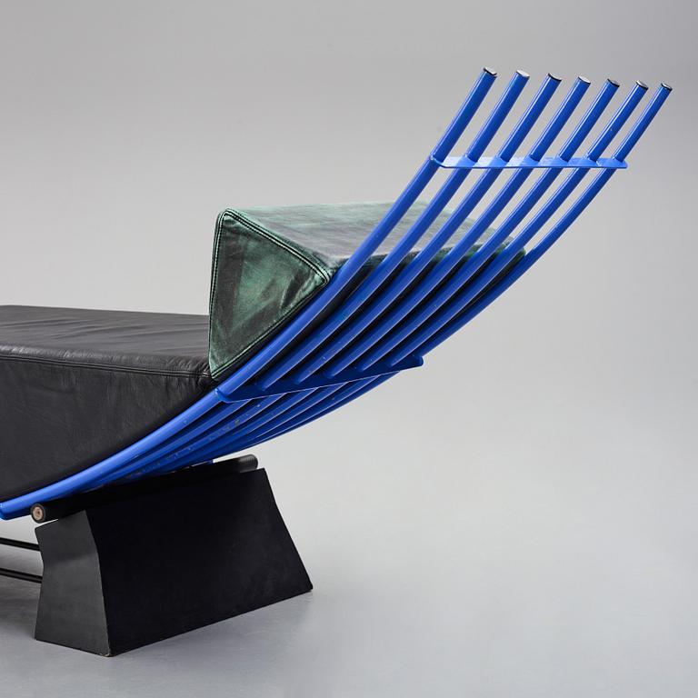 Jonas Bohlin, a 'Concav' chaise longue, Källemo, Sweden ca 1985.