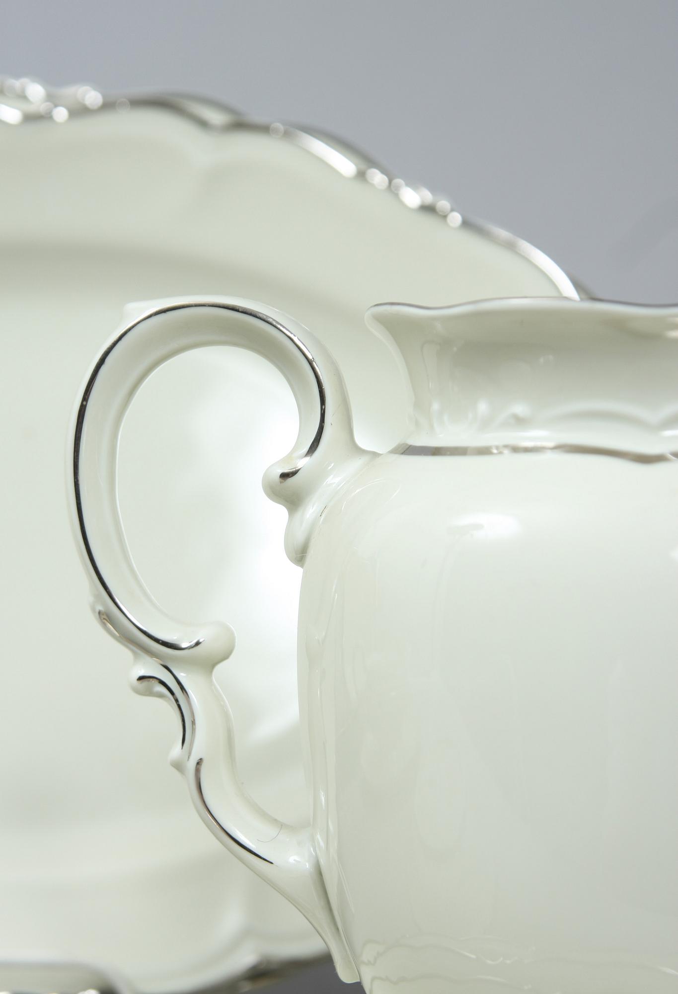 MATSERVIS, 58 delar, porslin, KPM.