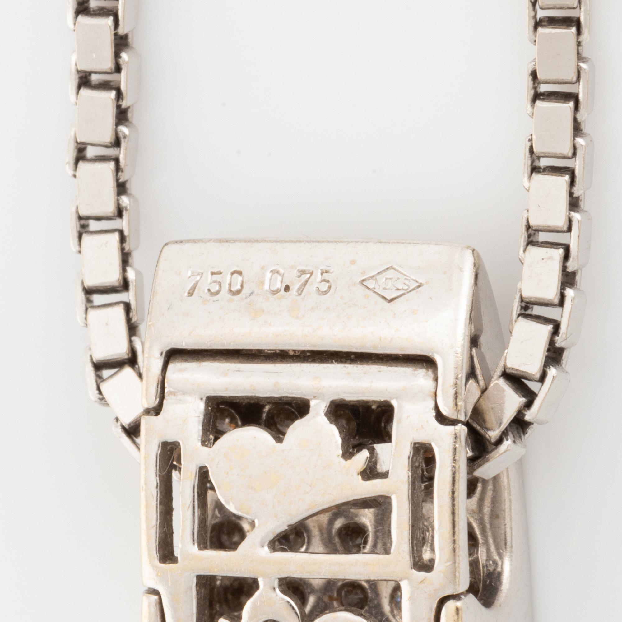 White gold and brilliant cut diamond necklace.