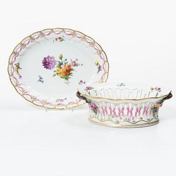 Royal Copenhagen, a lattice bowl and stand, 'Saxon Flower', Denmark, 1889-1922.