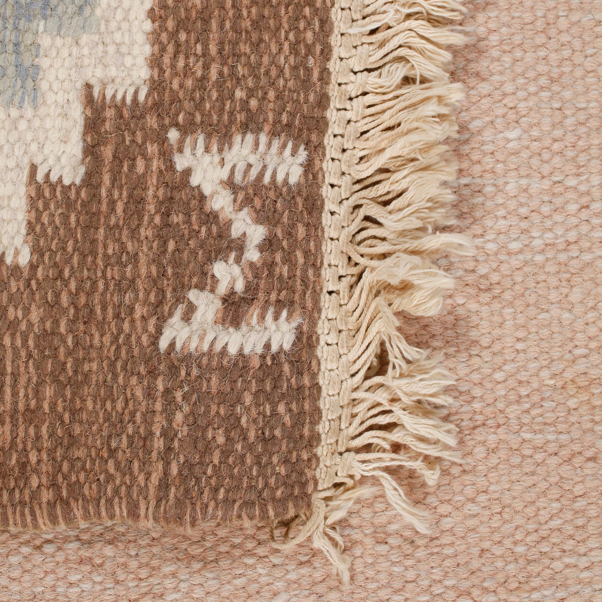 MATTA, rölakan, monogramsignerad M, 1900-talets fjärde kvartal, 195x140 cm.