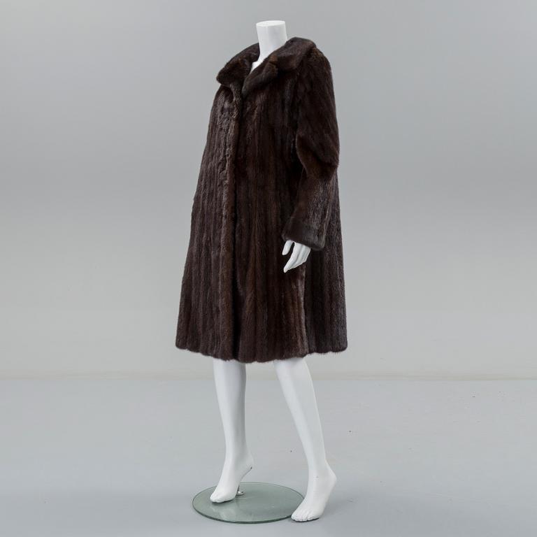 A Mink fur coat from A.C. Bang, Copenhagen, circa size 38.