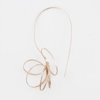 Cecilia Johansson, one earrings silver.