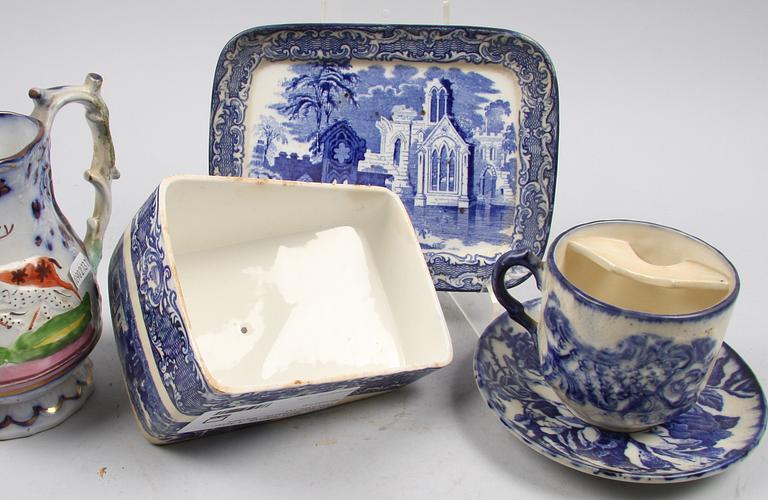 PARTI PORSLIN, 4 delar, bla Staffordshire, England. 1800/1900-tal.