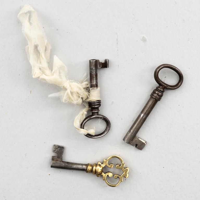 Skåp, 1800-talets början.