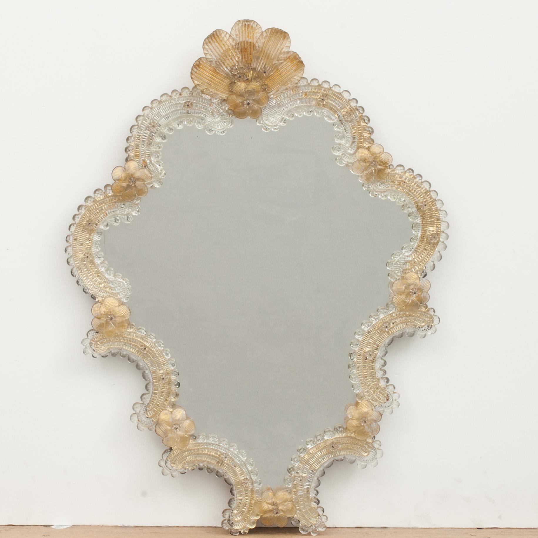 SPEGEL, glas. 1900-tal. Trol Italien.