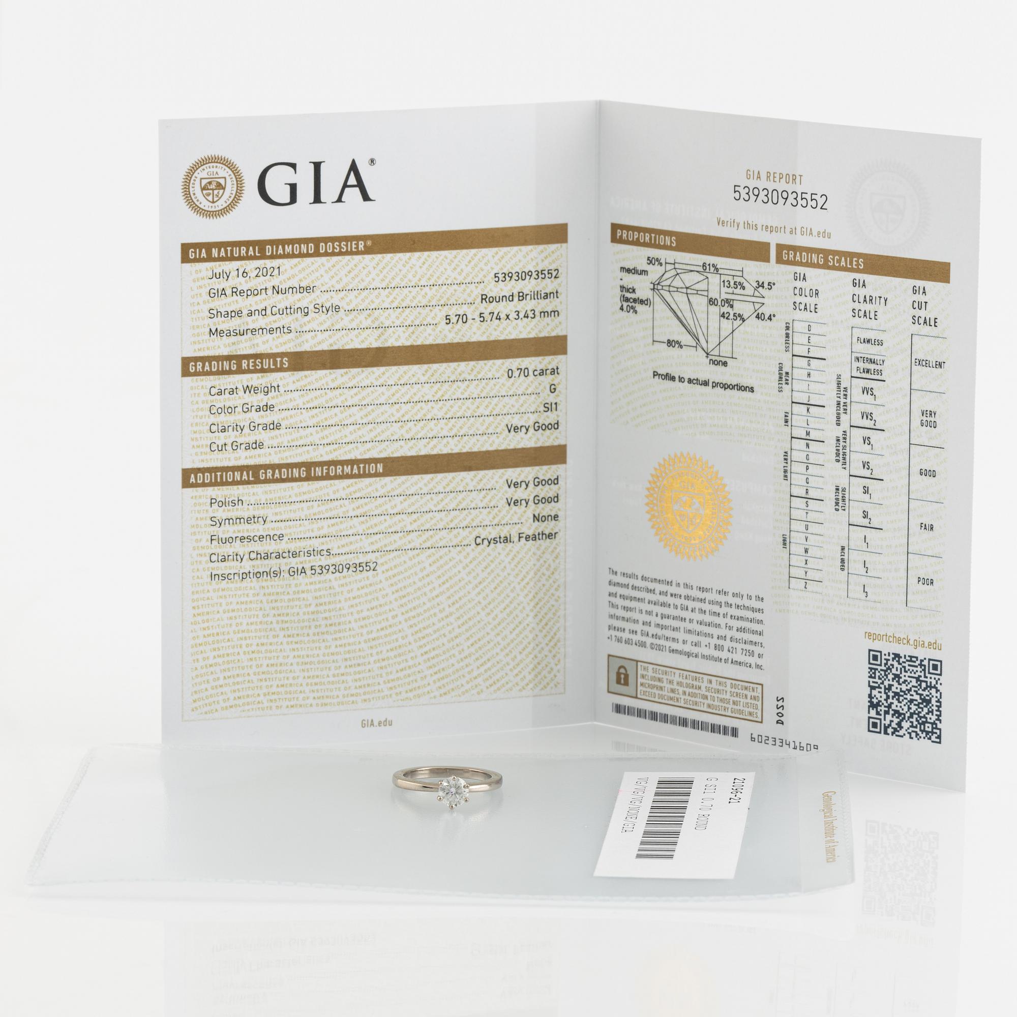 Brilliant cut diamond solitaire ring, accompanied by GIA dossier.