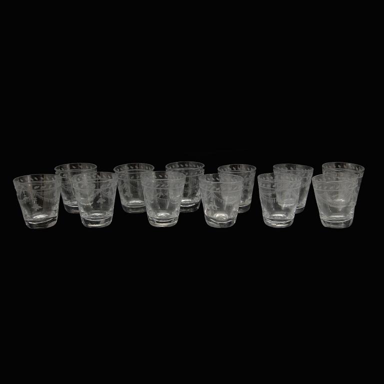 GLAS, 12 st, sengustavianska, tidigt 1800-tal.