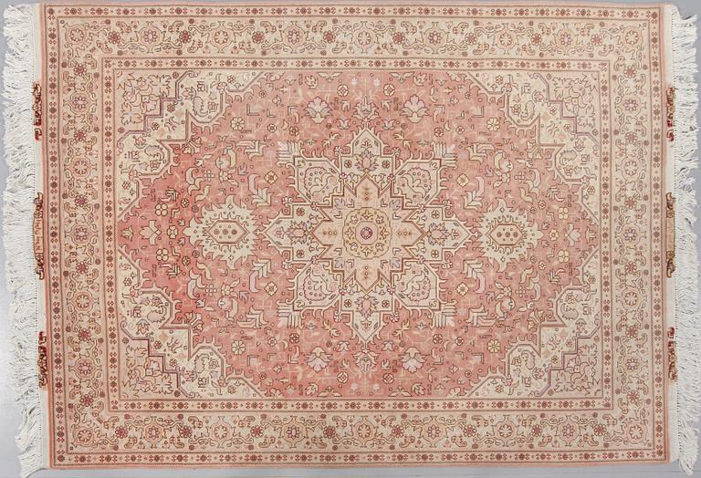 MATTA, troligen Täbris, 1900-talets senare del, 200 x 150 cm.