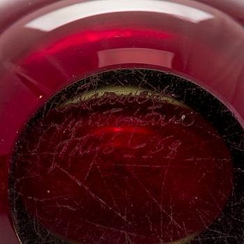 Kaj Franck, vas, "KF 240", signerad K. Franck, Nuutajärvi Notsjö -58.