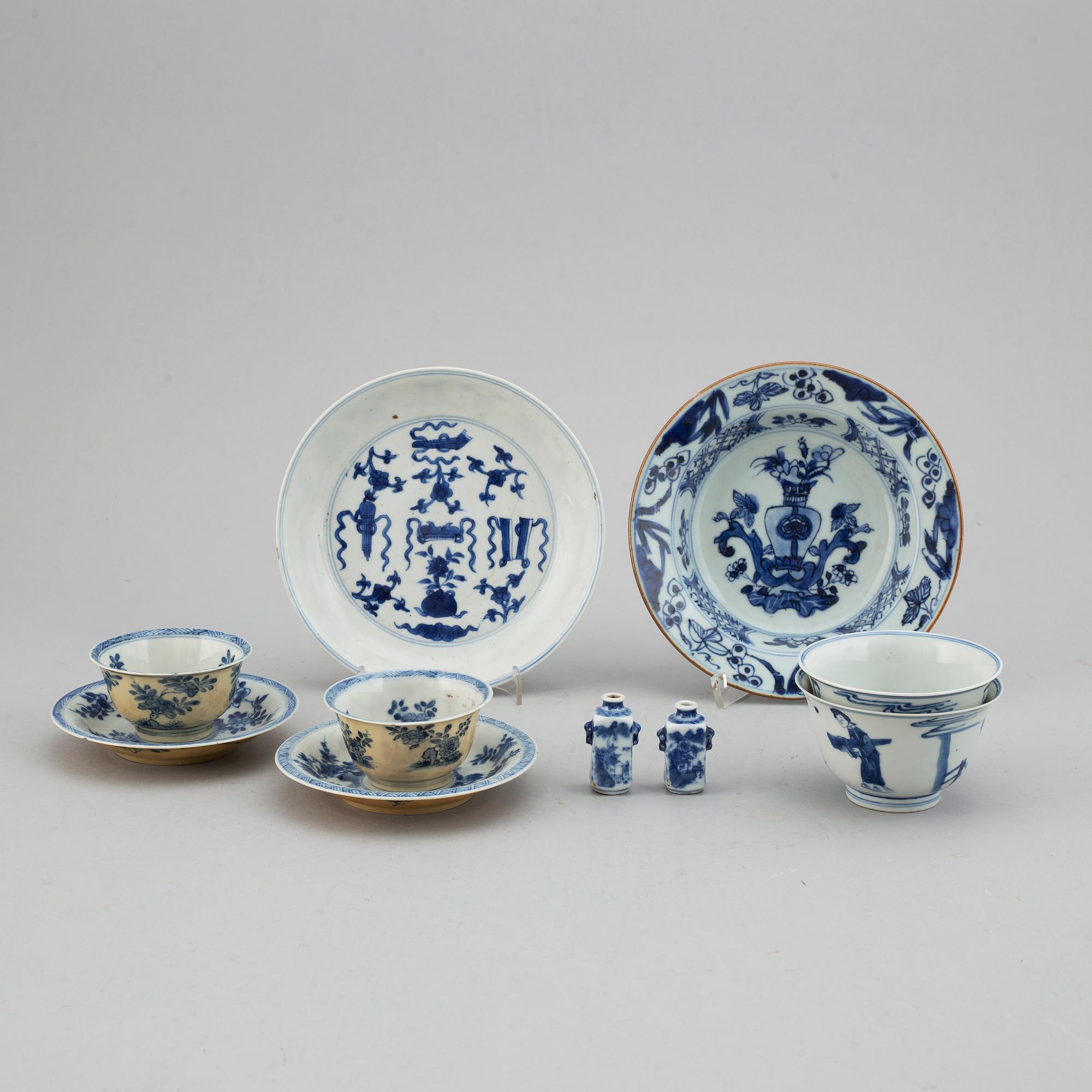 A group of blue and white porcelain, Qing dynasty, Kangxi (1662-1722).