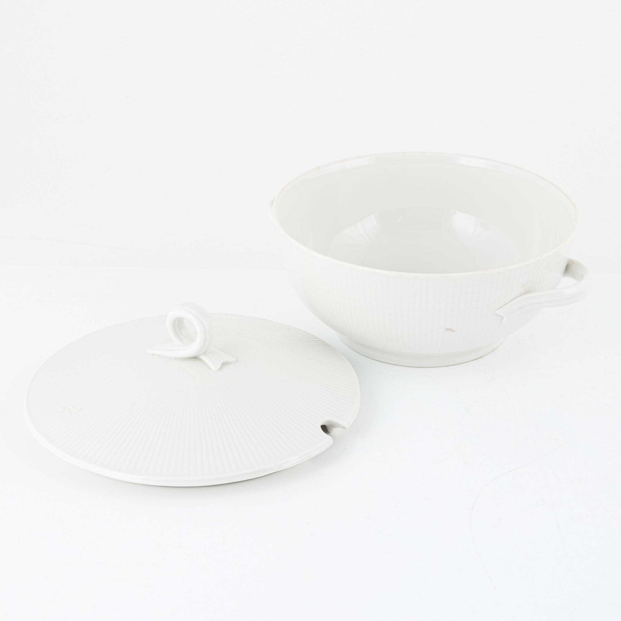 Louise Adelborg, a 167-piece 'Swedish Grace' dinner service, Rörstrand.
