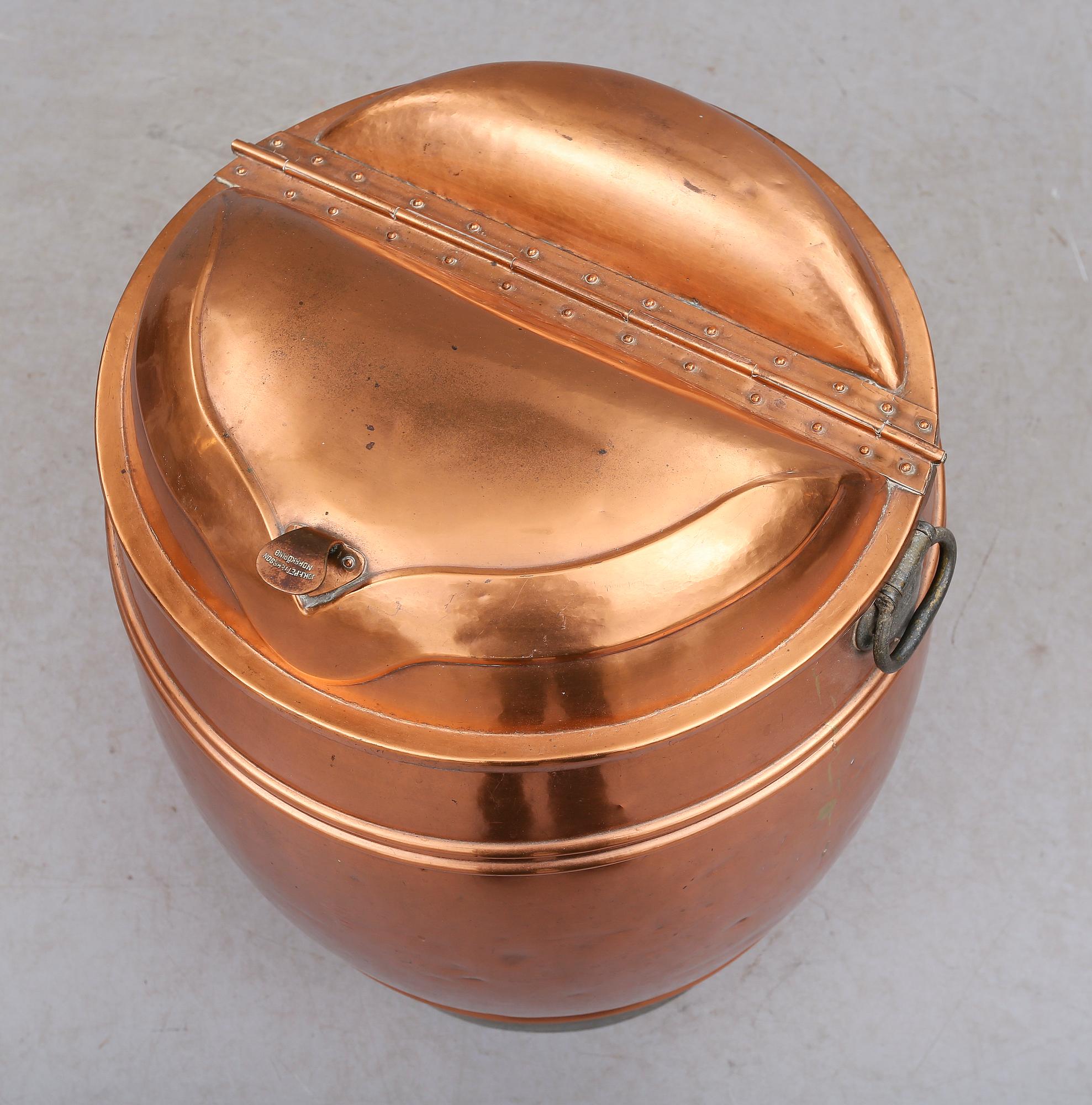 TUNNA, koppar, Joh. E. Pettersson, Norrköping, 1900-talets första hälft.