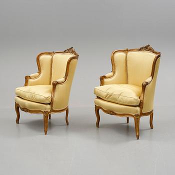 FÅTÖLJER, ett par, Louis XV-stil, tidigt 1900-tal.