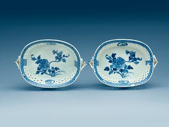 1924. A pair of blue and white chesnut baskets, Qing dynasty, Qianlong (1736-95).
