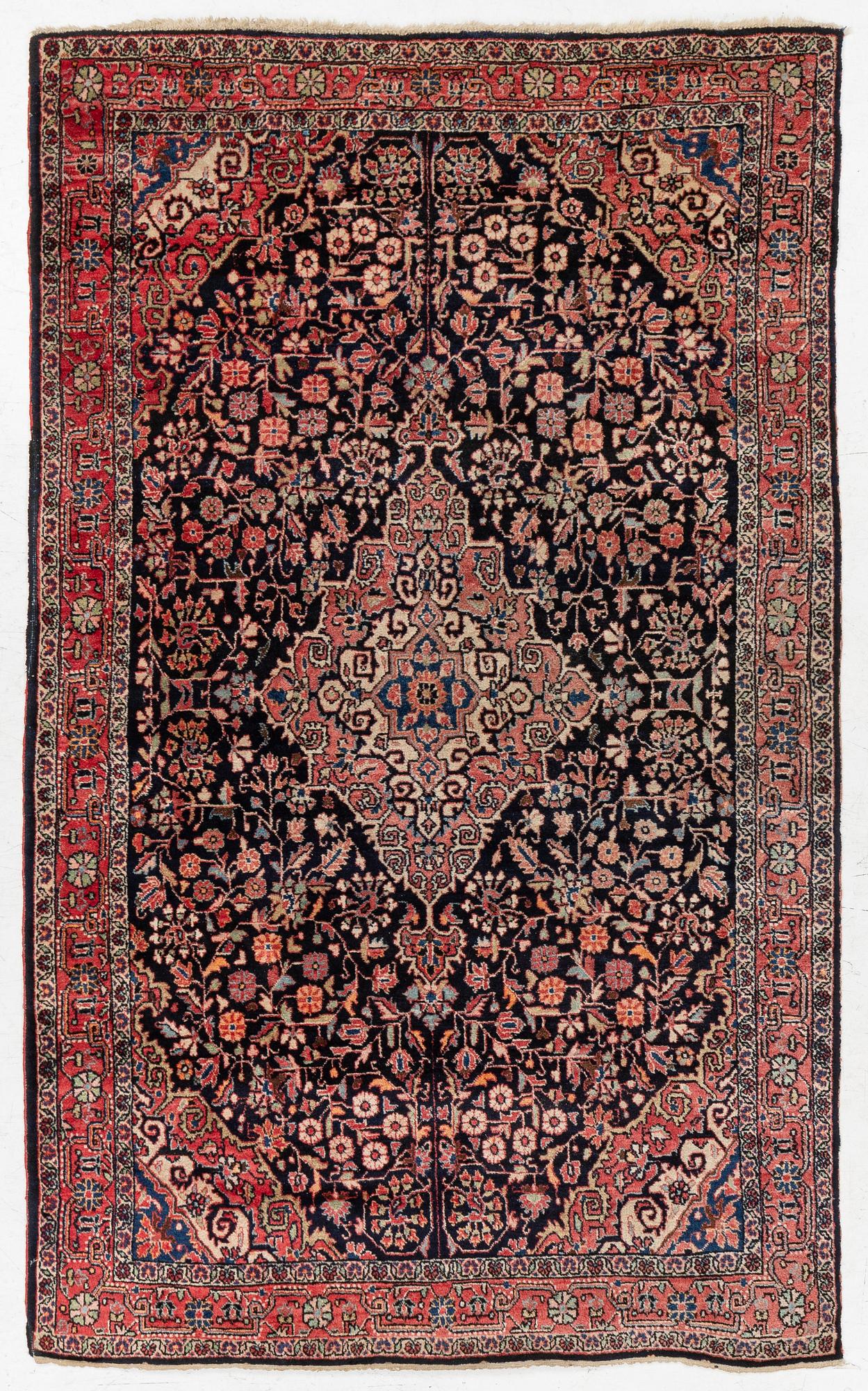 Matta, Saruk, ca 220 x 135 cm.