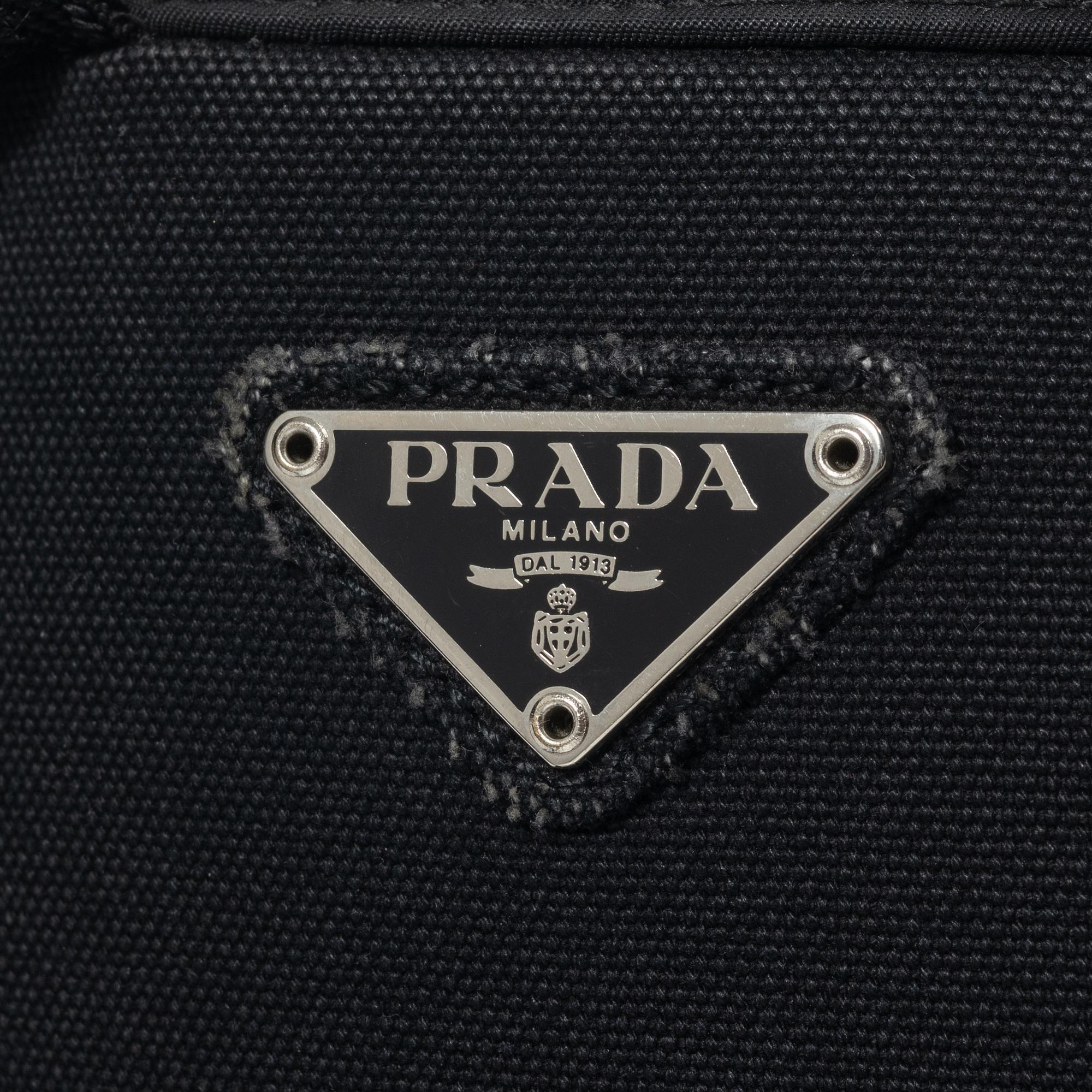 Prada, ryggsäck, "Re-Nylon".