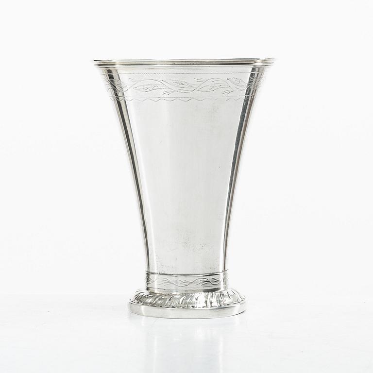 Gustaf Möllenborg, Bägare, silver, Stockholm 1889.