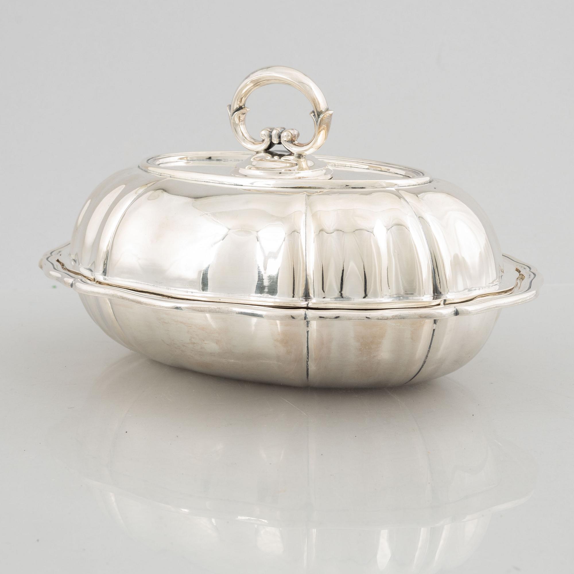 Karott med lock, silver, K. Kallion Kulta ja Kello, Helsingfors, Finland, 1925.