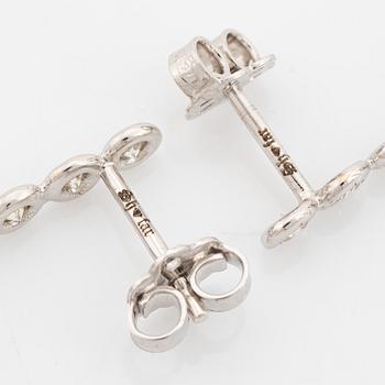 Tanzanite and diamond earrings.