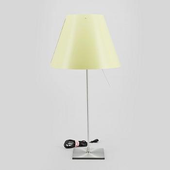 BORDSLAMPA, "Costanza". Design Paulo Rizzatto, Luceplan, Italien.