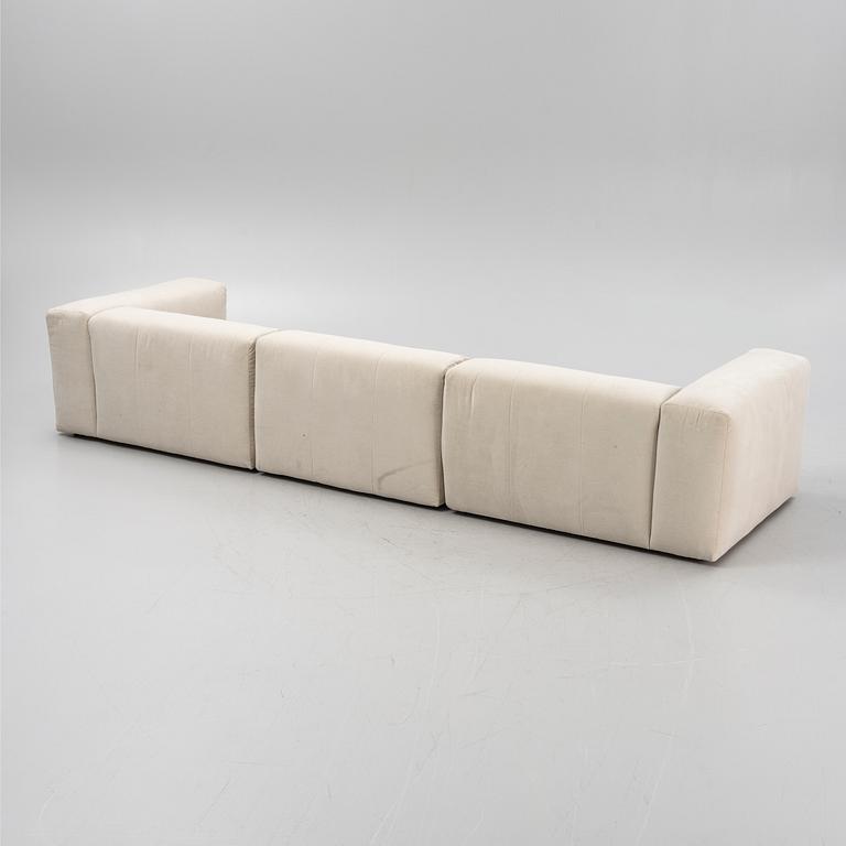 Layered, a contemporary 'Cecco' sofa.