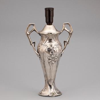 VAS/BORDSLAMPA, nysilver, jugend tidigt 1900-tal.