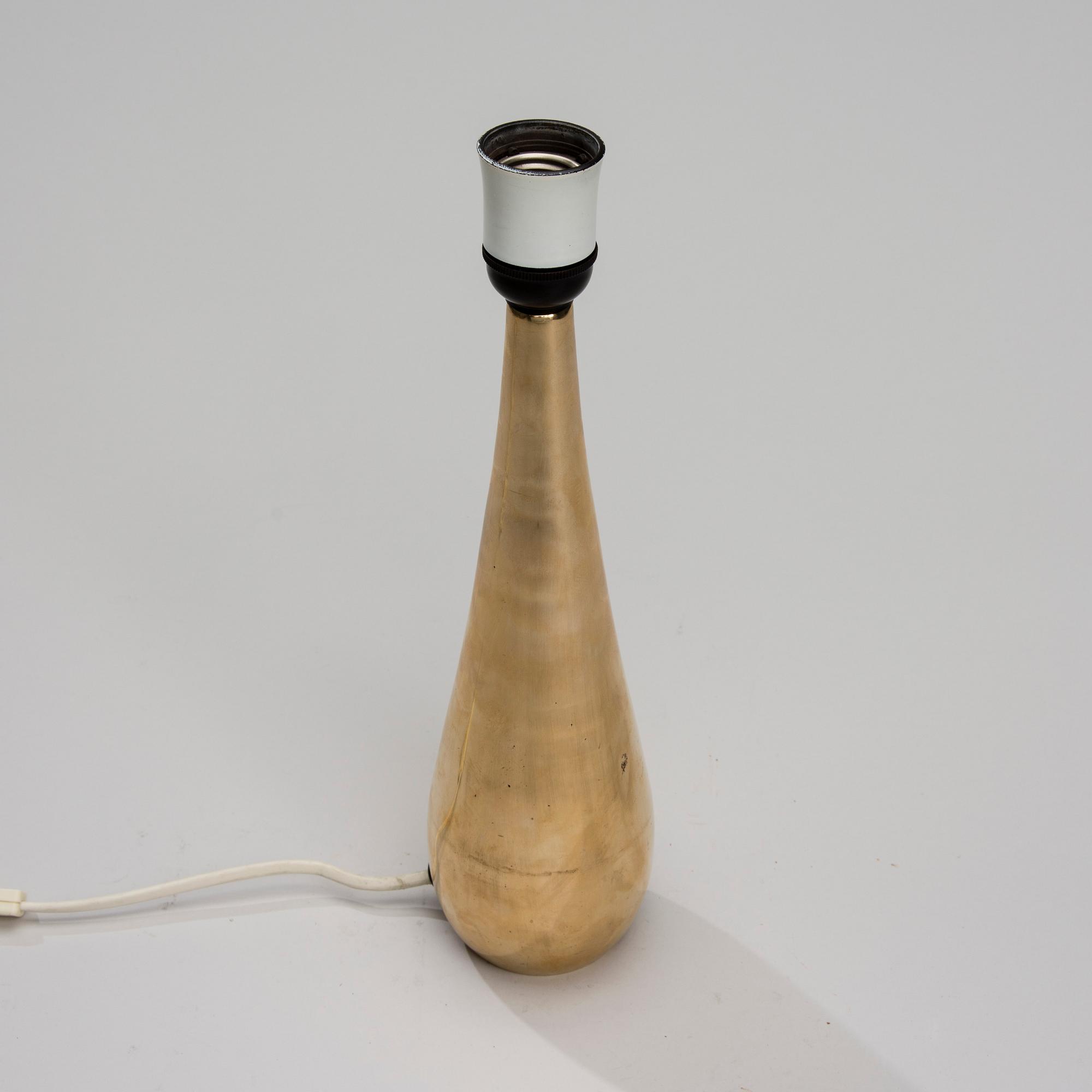 BORDSLAMPA, K11-22, Mauri Almari, Idman, 1900-talets mitt.